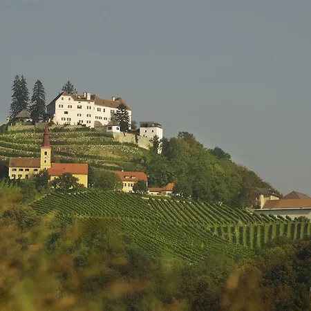 Hotel Schloss Kapfenstein