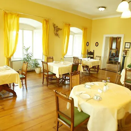 Hotel Schloss Kapfenstein